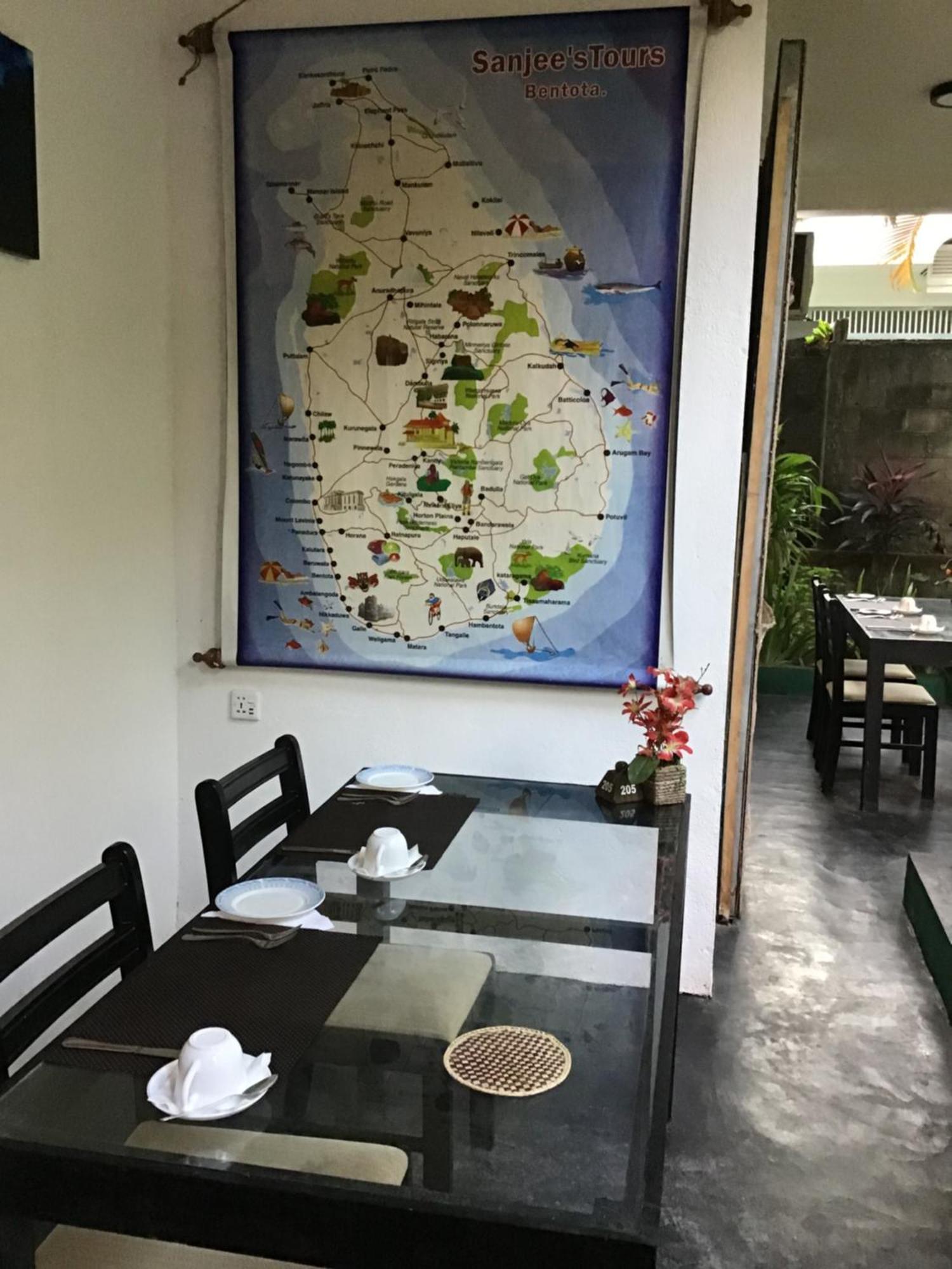 Sanjeehome & Lanka Ayurveda, Бентота Екстериор снимка
